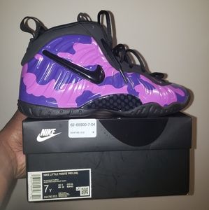 Kids Nike Foamposite 7Y